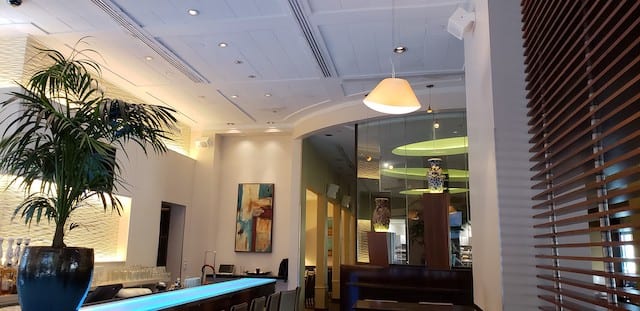 AlleyCat Prowls Mi Cocina and Installs Symetrix